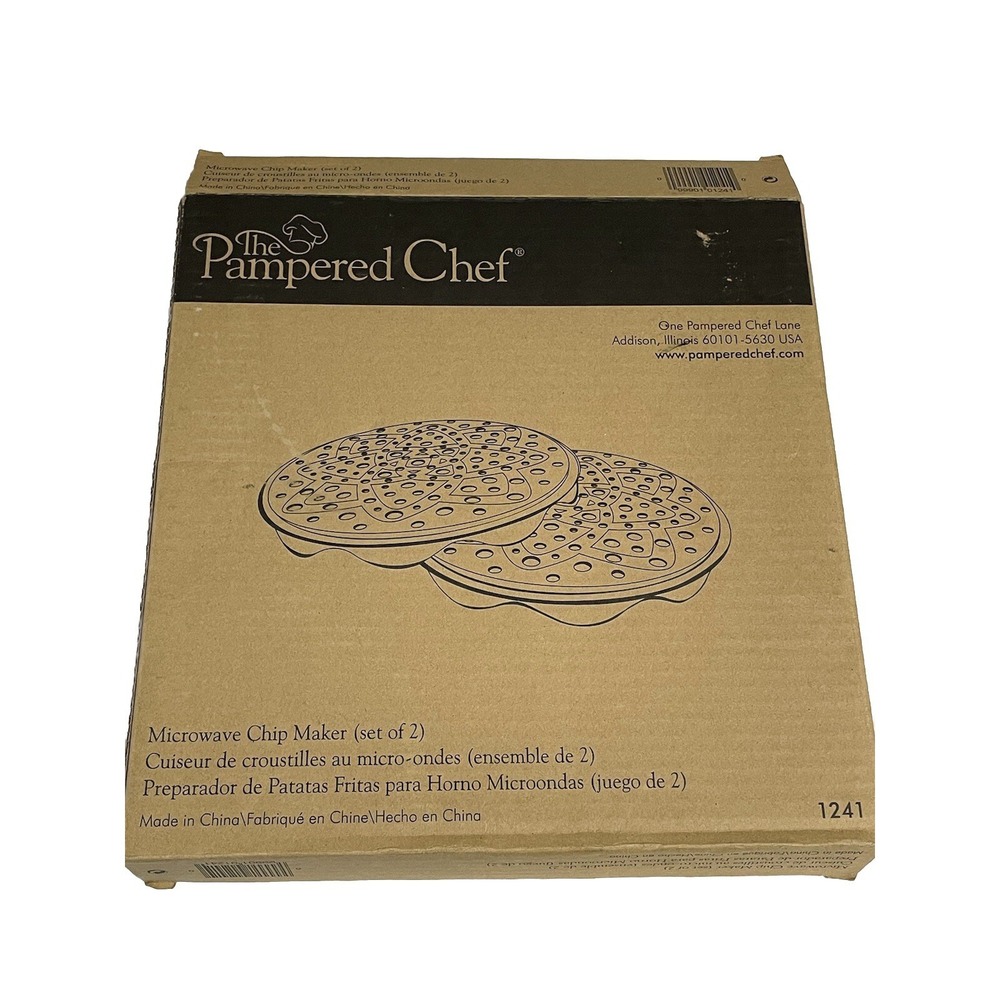Pampered Chef Microwave Chip Maker Set #1241 Black Silicone Set of 2 in the Box
